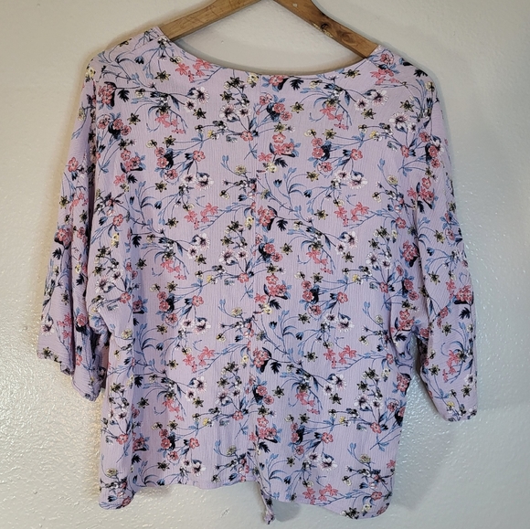 Dylan Ryan Floral Tie Front Button Down Blouse - Picture 10 of 10